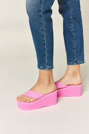 Sandalias de cuña con plataforma y puntera abierta WILD DIVA