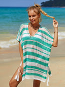 Cover-up con cuello en V y rayas caladas con borlas