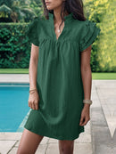 Mini-robe crantée à volants et manches volantées