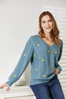 HEYSON Cardigan torsadé brodé floral pleine taille