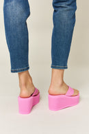 Sandalias de cuña con plataforma y puntera abierta WILD DIVA