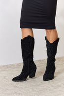 Botas vaqueras hasta la rodilla con diamantes de imitación de Forever Link