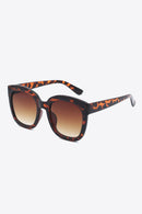 Gafas de sol cuadradas con montura de policarbonato