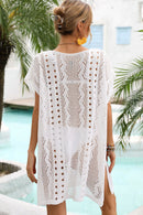 Vestido tipo pareo con manga dolman y escote pronunciado