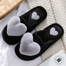 Pantuflas antideslizantes con forma de corazón peludas para mujer