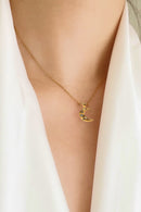 Collar con colgante de luna de circonio con incrustaciones chapado en oro de 18 quilates