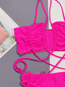 Conjunto de bikini con detalle de cordón y cuello halter