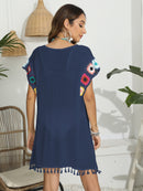 Cache-maillot à manches flottantes et col bateau à franges