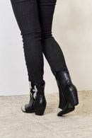 East Lion Corp - Bottes pointues en strass