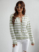 Cardigan tissé boutonné sur le devant à rayures droites