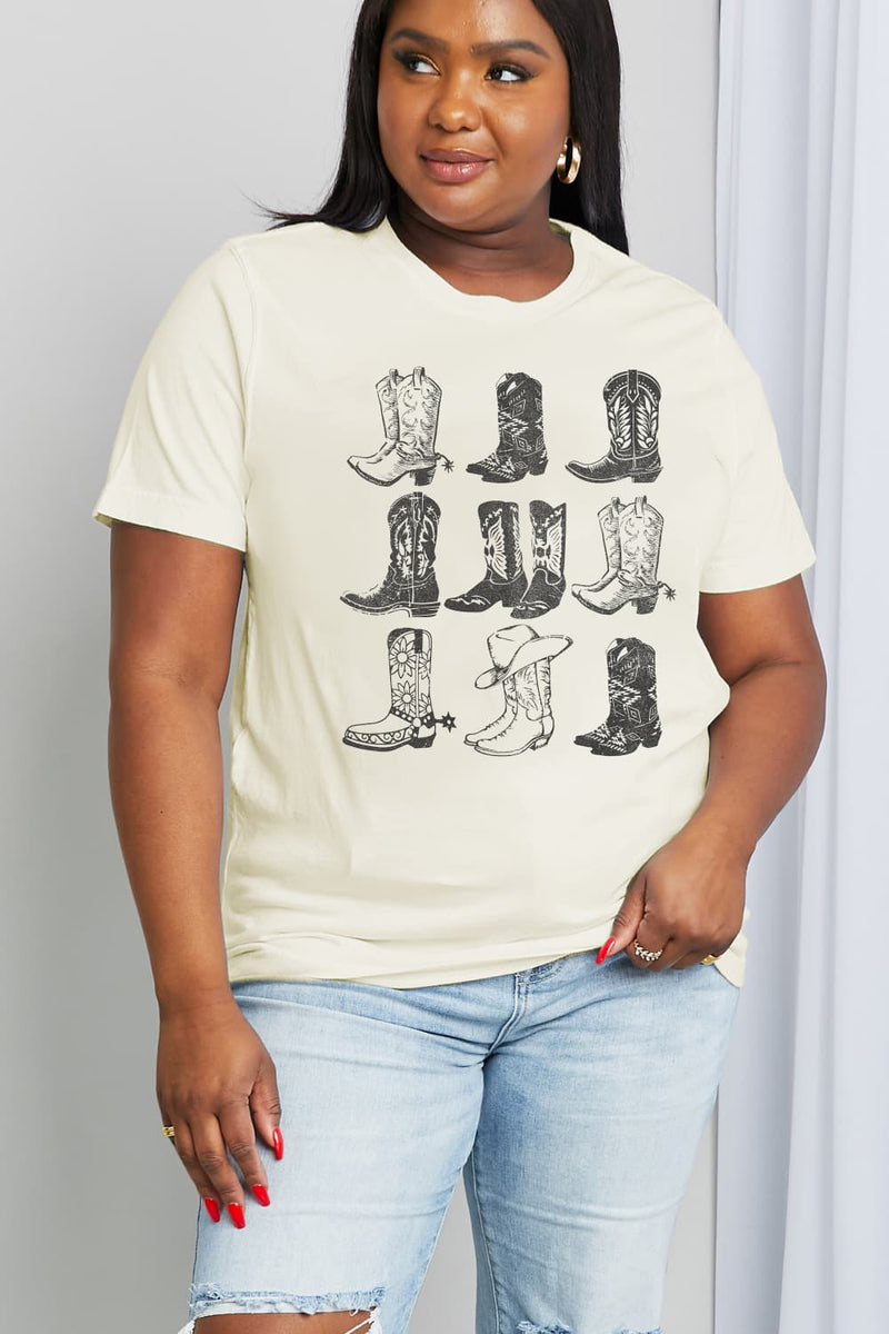 Simply Love Simply Love T-shirt en coton avec motif bottes de cowboy pleine taille