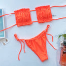 Ensemble de bikini froncé à volants