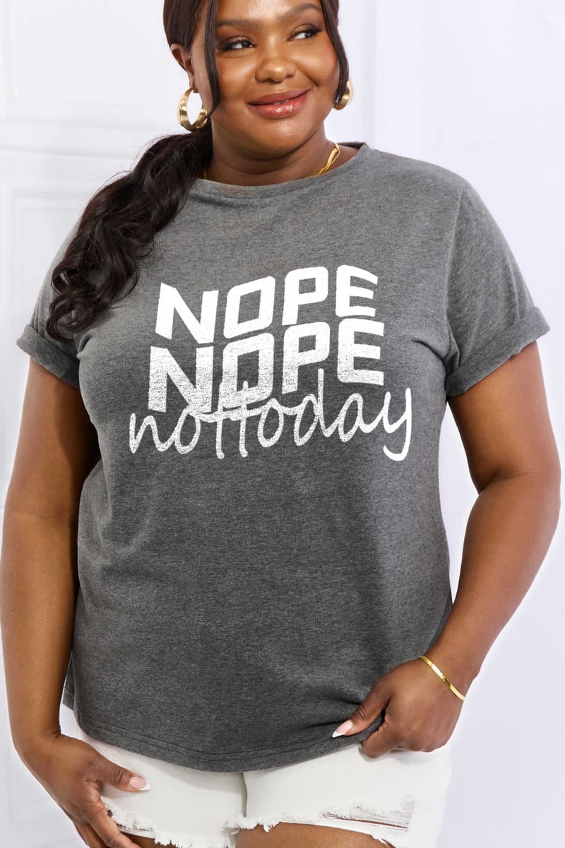 Camiseta de algodón gráfica de tamaño completo NOPE NOPE NOT TODAY de Simply Love