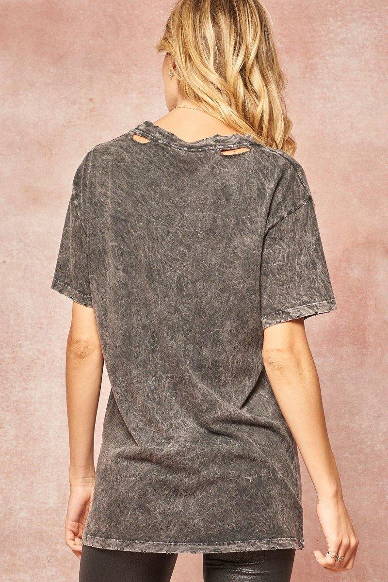 A Mineral Washed Graphic T-shirt - AM APPAREL