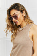 Lunettes de soleil carrées hybrides métal-plastique