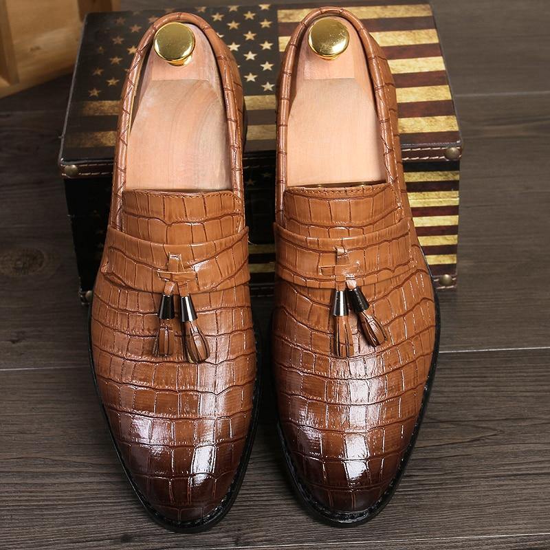 ROGUE Men's Crocodile Pattern Faux Leather Loafers - AM APPAREL