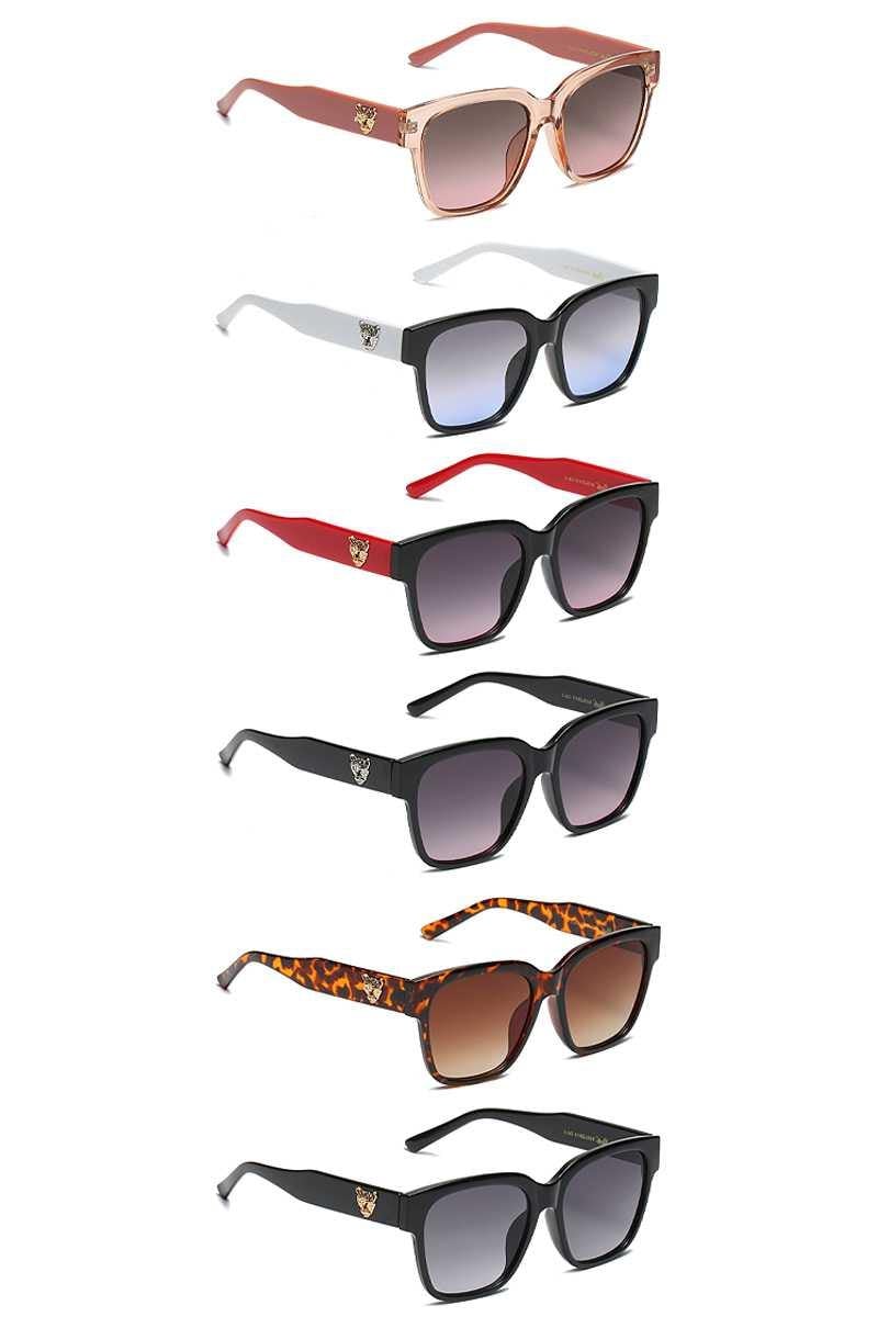 Trendy Animal Side Stud Sunglasses - AM APPAREL